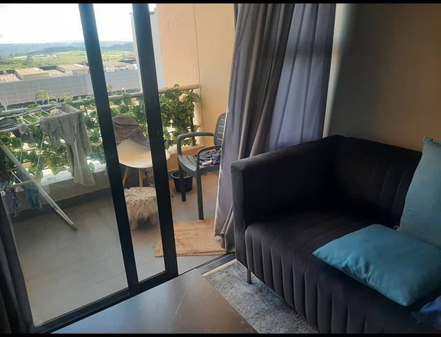 2 BEDROOM APARTMENT FOR SALE IN UMHLANGA RIDGE